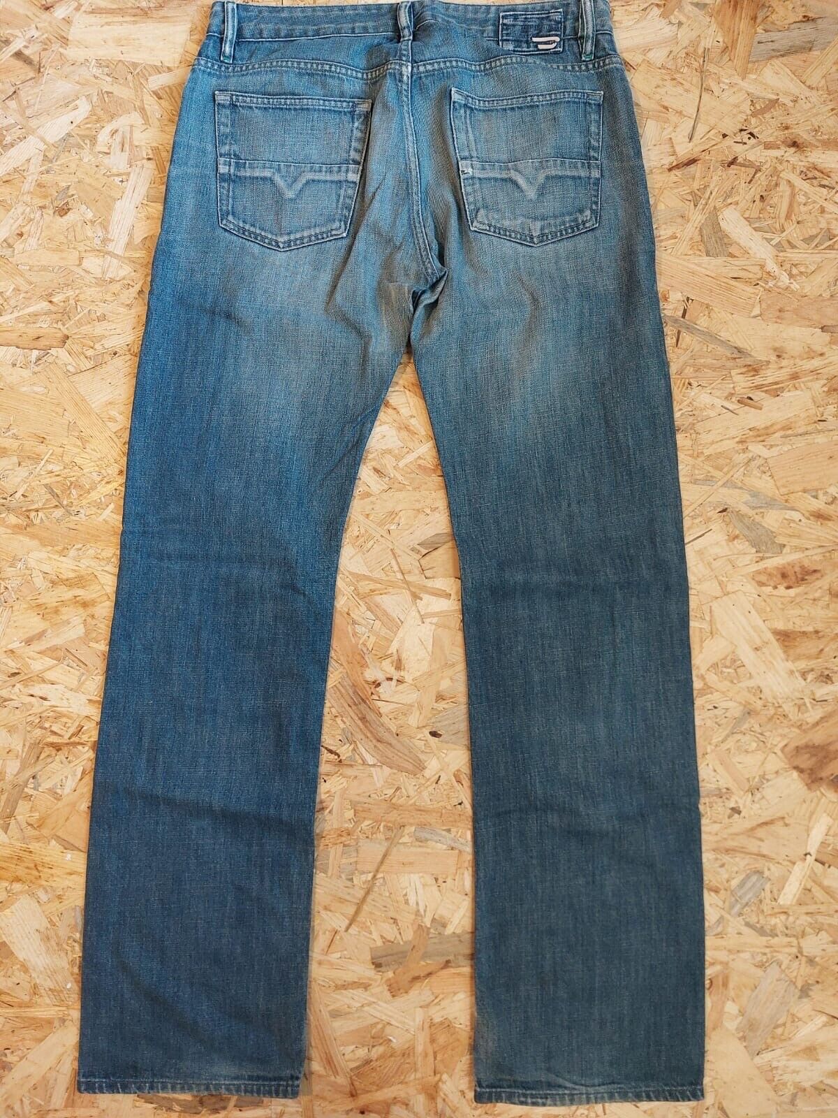 Vintage Diesel W32 L34 Straight Regular Fit Mid Blue Denim Jeans 90s retro