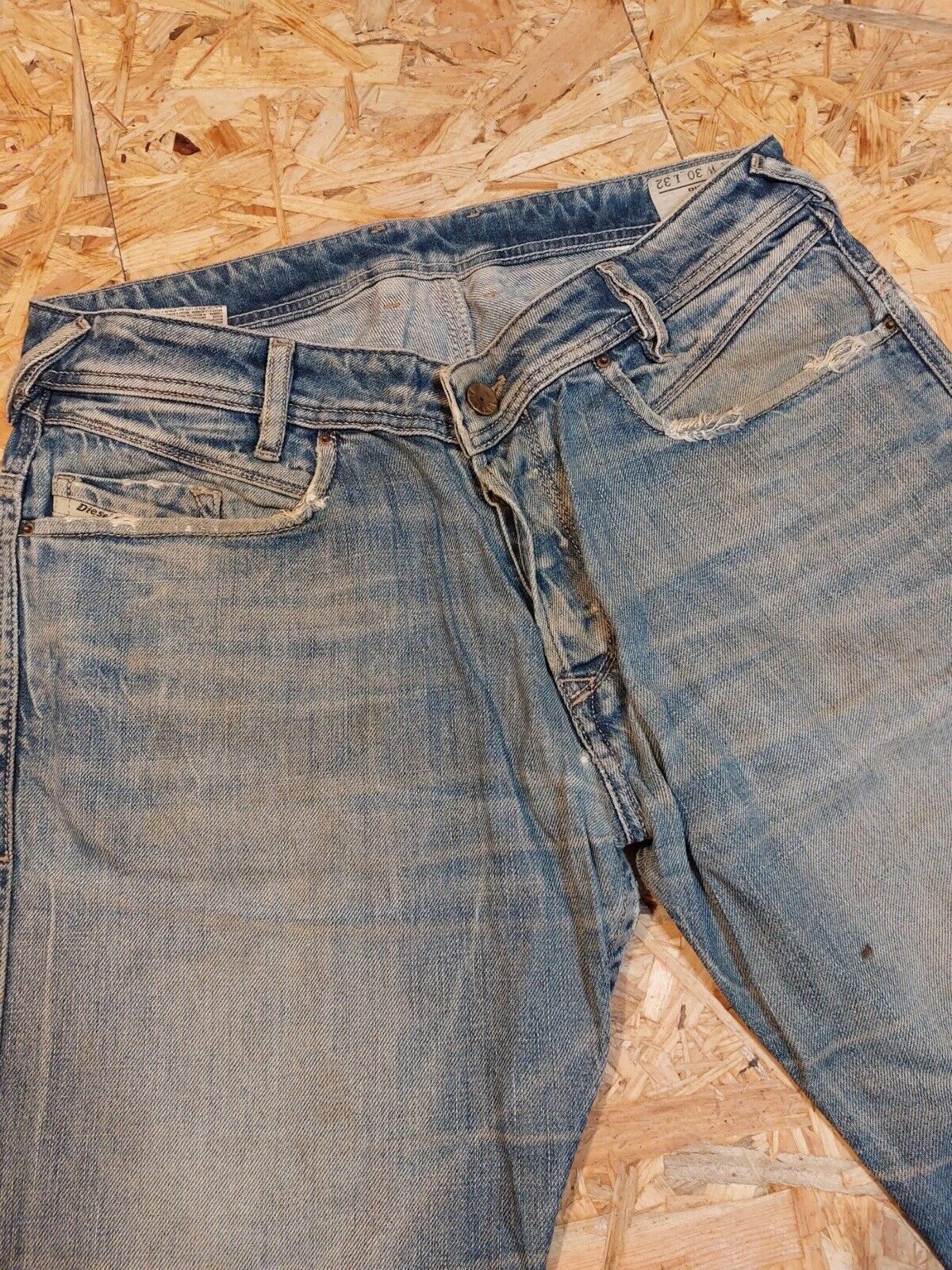 Vintage Diesel | W30 L32 Mid Blue denim Jeans Straight ideal for jorts 90s retro