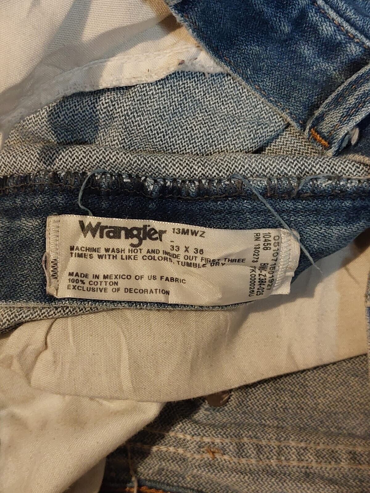 Vintage Wrangler W33 L36 Straight Mid Blue Jeans 90s Retro Cotton