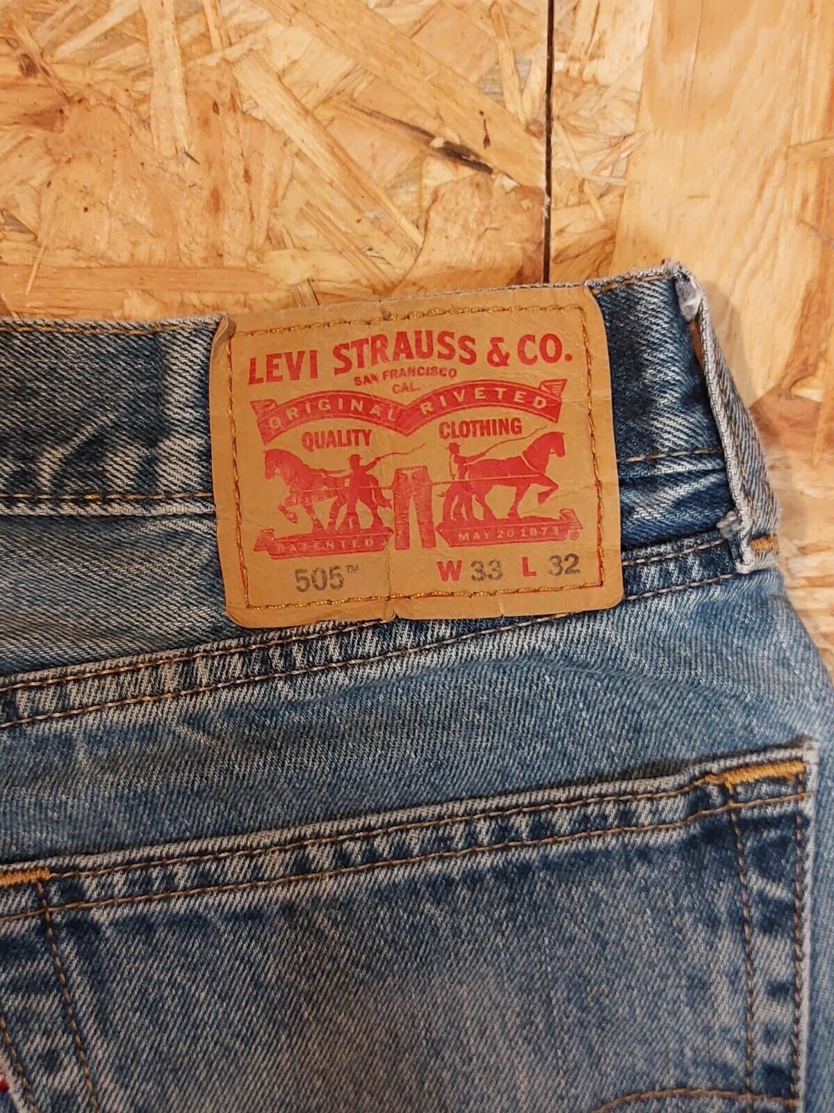 Vintage Levis Jorts W33 L32  Light Blue Denim Jeans Shorts 90s retro