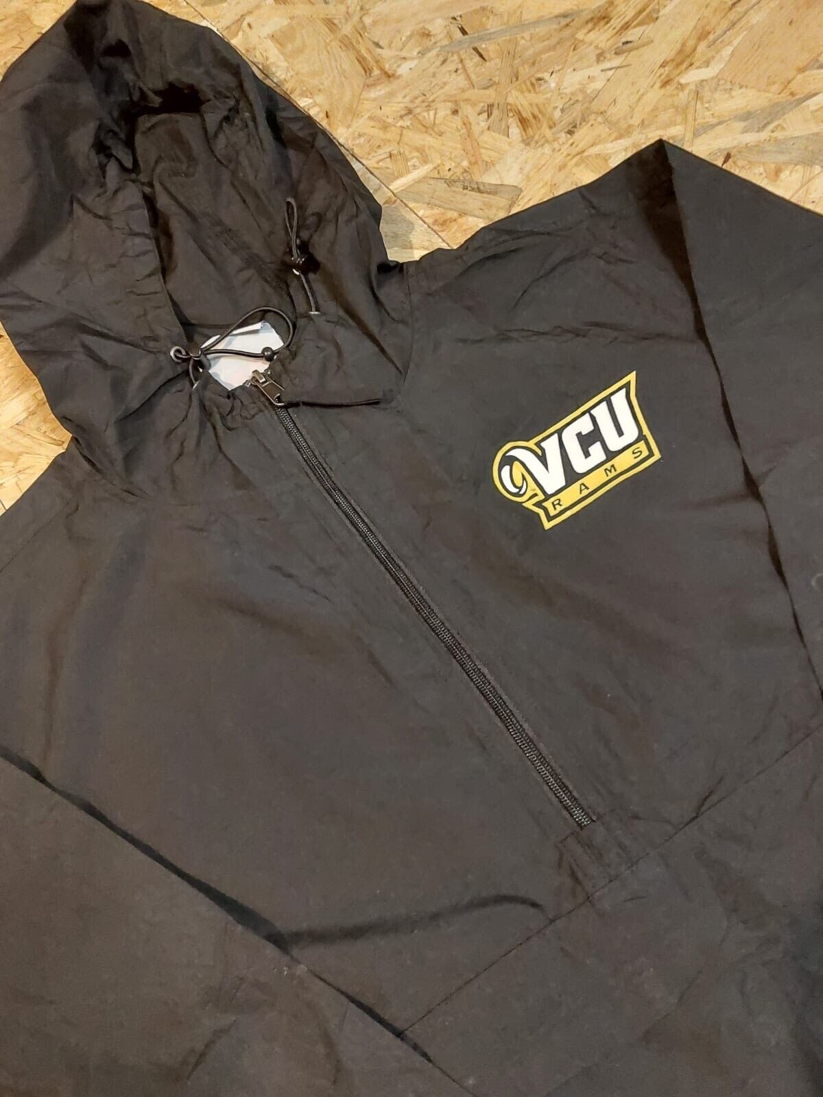 Champion VCU RAMS Sz L Black Windbreaker Tracksuit Jacket NFL Sports - WhiteHorse Vintage