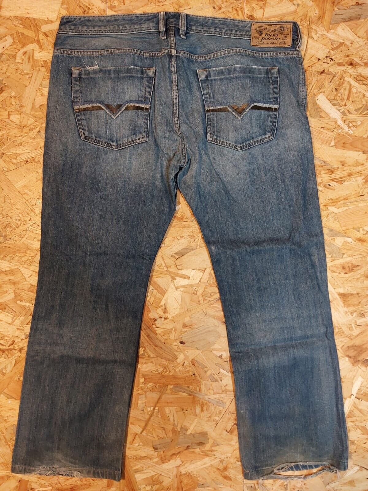 Diesel ZATINY W38 L34 Mid Blue 008XR denim Jeans Straight Leg 90s Vintage retro - WhiteHorse Vintage