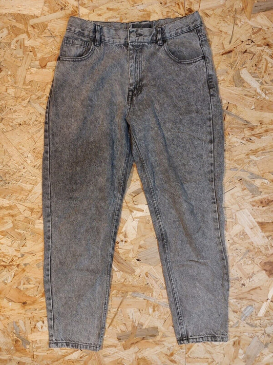 Vintage Mom jeans W30 L27 Straight Regular Charcoal Black Denim Jeans Bootydefy